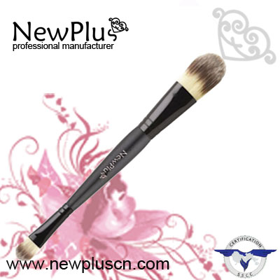 Foundation brush
