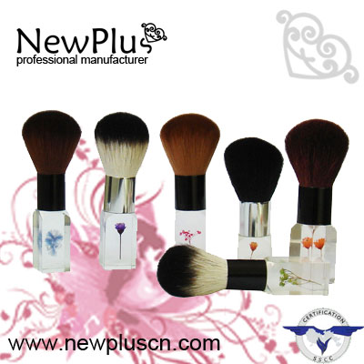 Powder brush