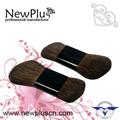 dou-end blush brush