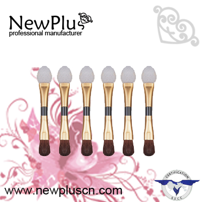 dou-end eyeshadow brush