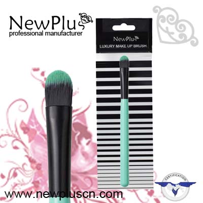 colorful concealer brush