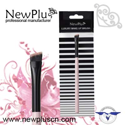 colorful eyeliner brush