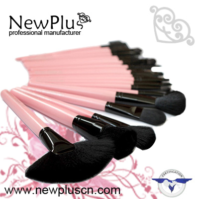 24PCS pink handle black ferrule Makeup Brush Set
