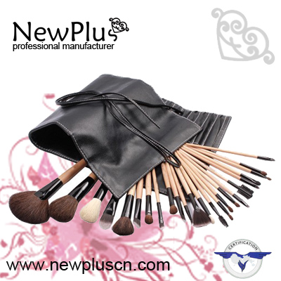 24PCS natural wood handle black ferrule Makeup Brush Set