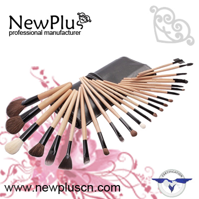 24PCS natural wood handle black ferrule Makeup Brush Set