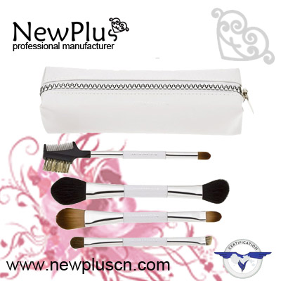 4PCS  white wood handle silver ferrule white bag Makeup Brush Set