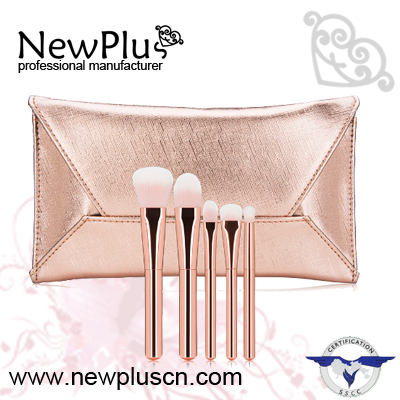 shiny makeup brush set