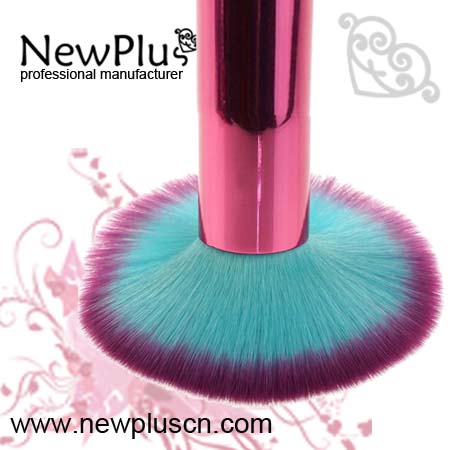 multi-color makeup brushes