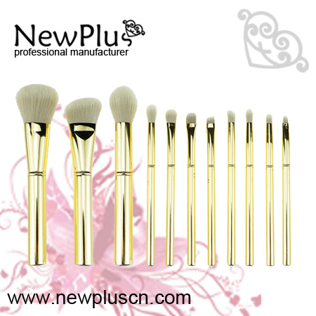 multi-color makeup brushes