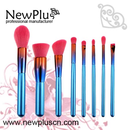 multi-color makeup brushes