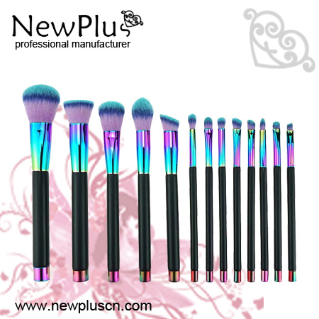 multi-color makeup brushes