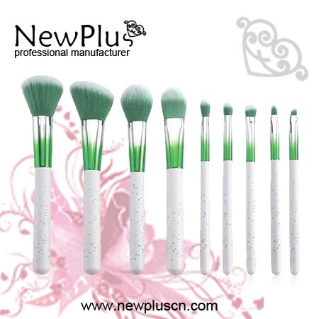 multi-color makeup brushes