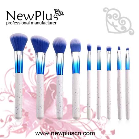 multi-color makeup brushes