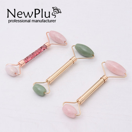 natural jade Roller w/metal handle