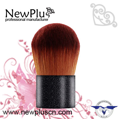 Kabuki brush