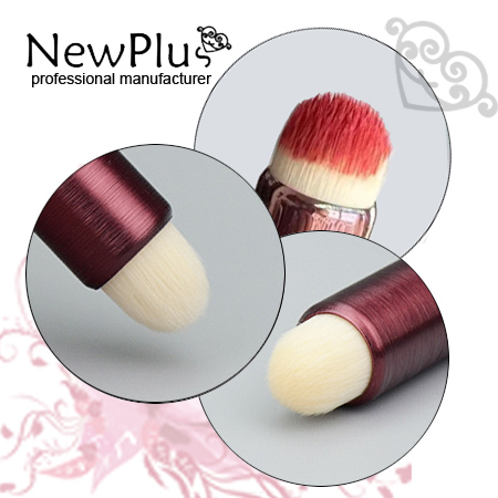 eyeshadow brush