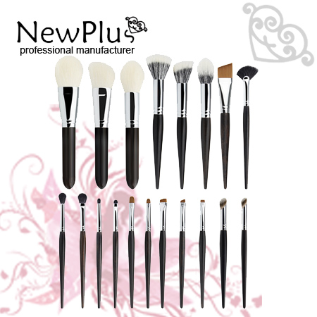 makeup brush set with texture handle