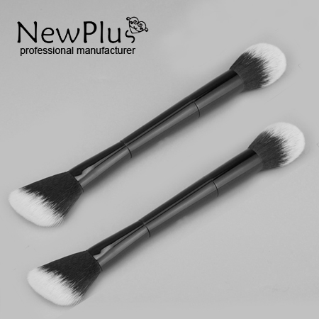 powder brush