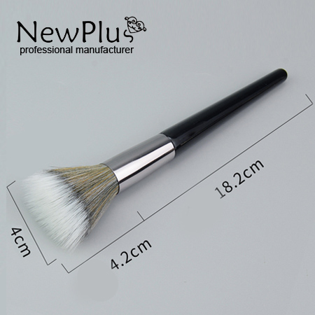 powder brush