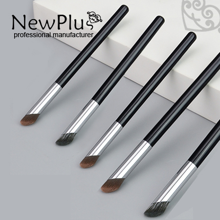 angle eye shadow brush
