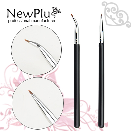 eyeliner brush