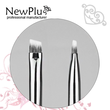 eyeliner brush