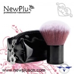 2-tone Kabuki brush